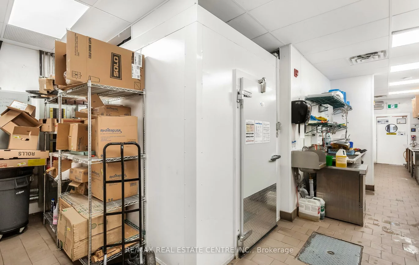 4722, Jane, Black Creek, Toronto