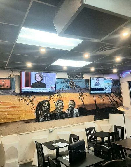 2300, Finch, Humber Summit, Toronto