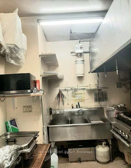 2300, Finch, Humber Summit, Toronto