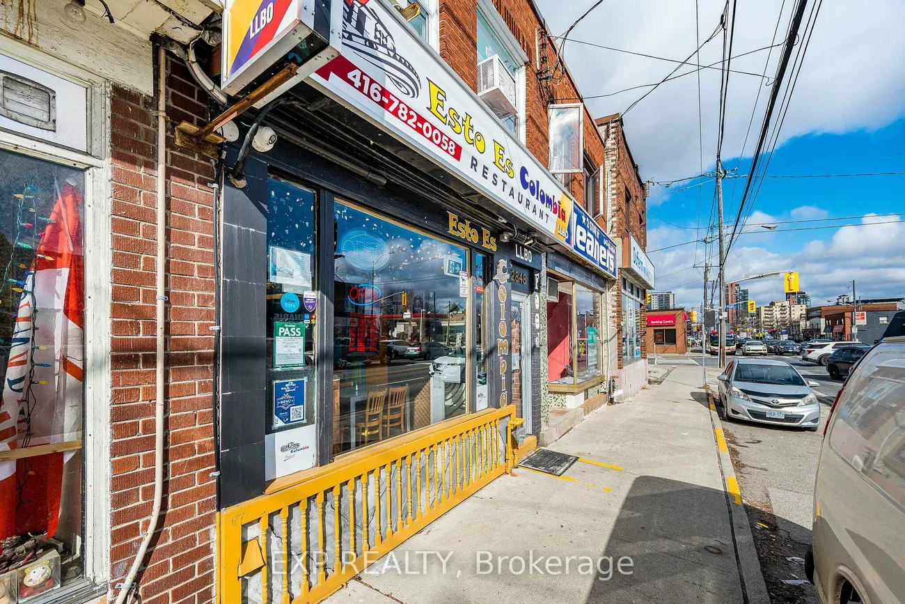 2848, Dufferin, Yorkdale-Glen Park, Toronto