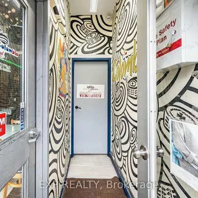 Commercial for sale, 2848, Dufferin, Yorkdale-Glen Park, Toronto