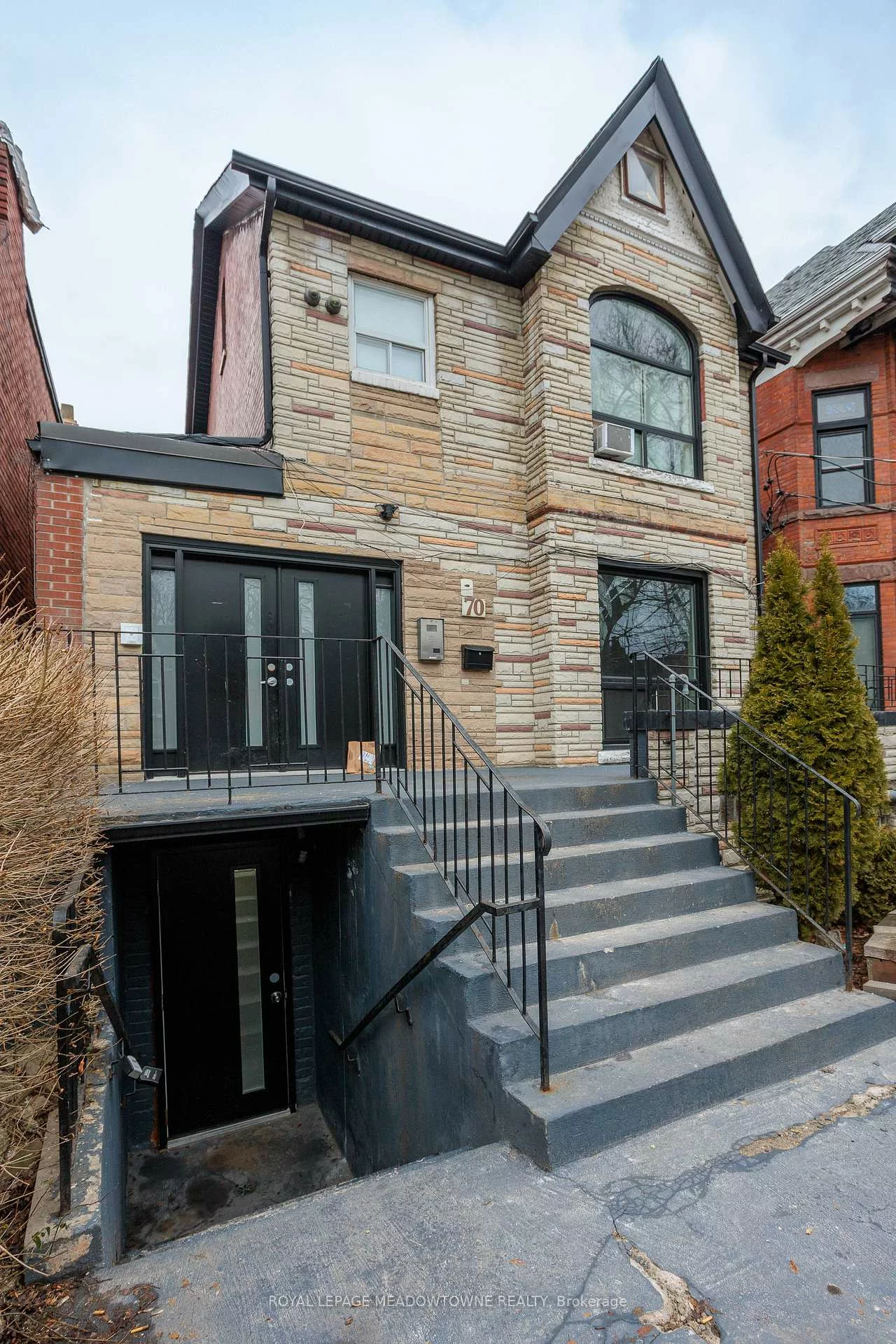 70, Melbourne, South Parkdale, Toronto