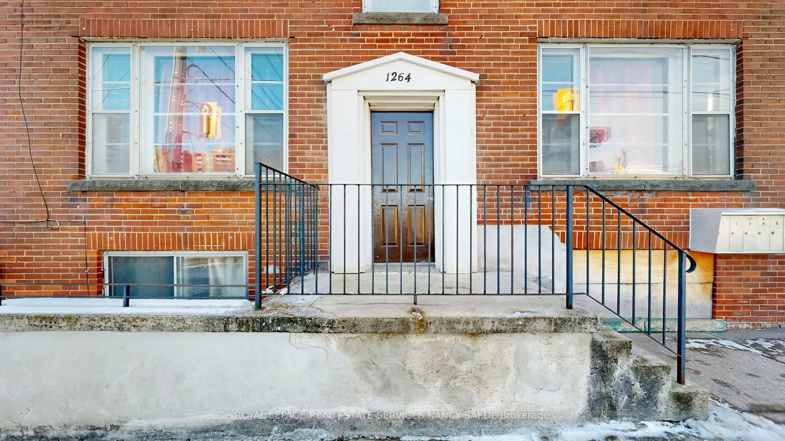 1264, Weston, Mount Dennis, Toronto