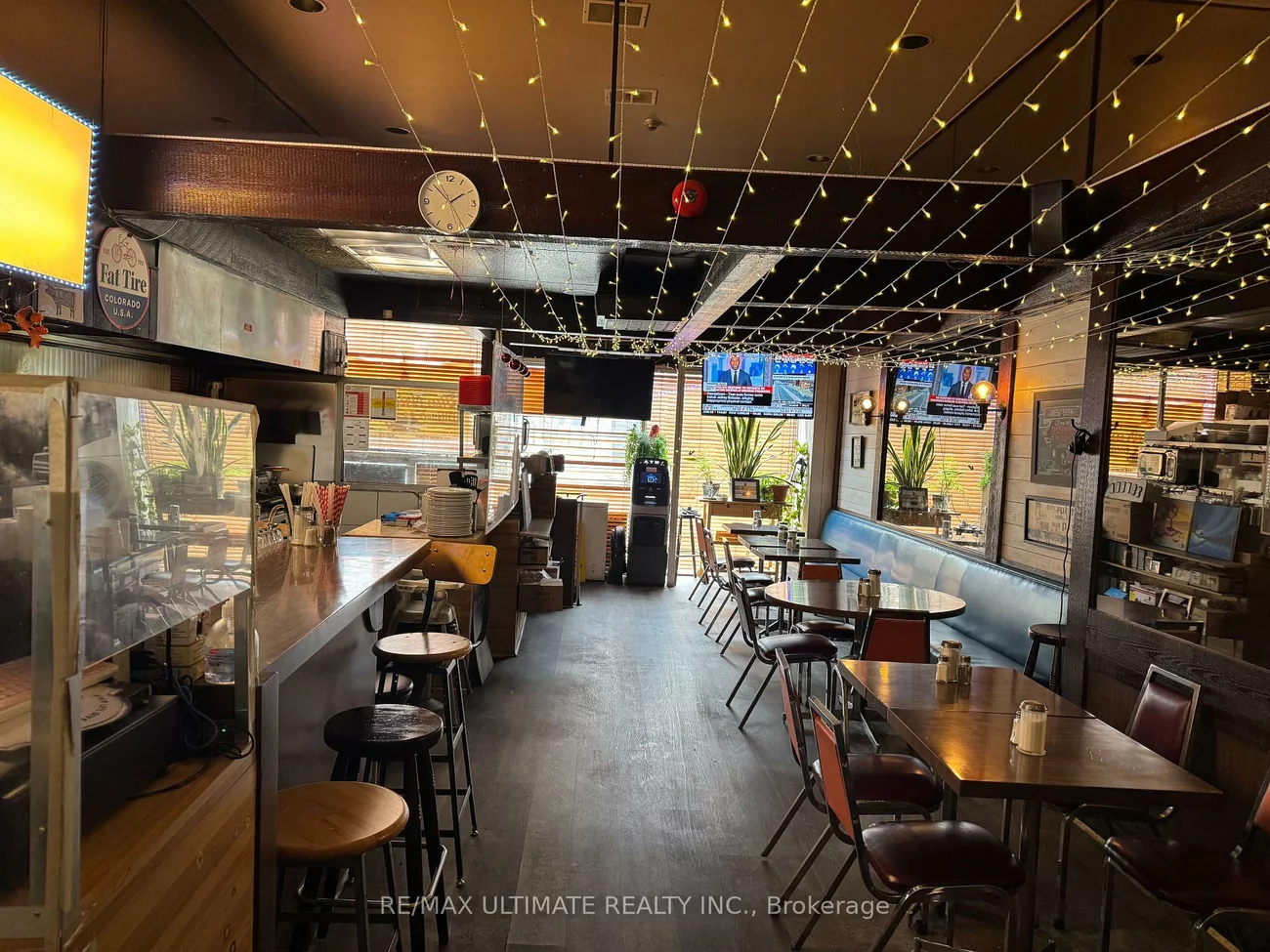 160, Springhurst, South Parkdale, Toronto