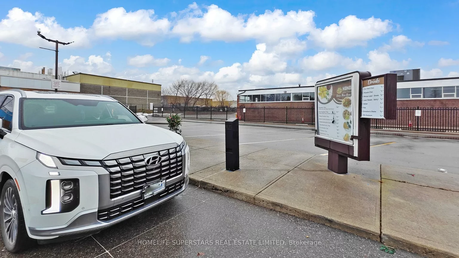 2068, KIPLING, West Humber-Clairville, Toronto