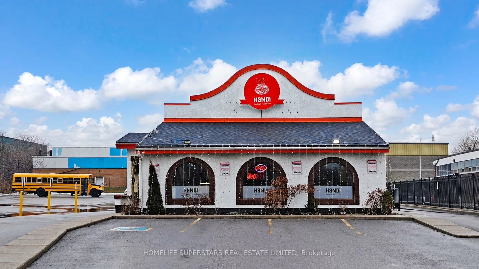 2068, KIPLING, West Humber-Clairville, Toronto