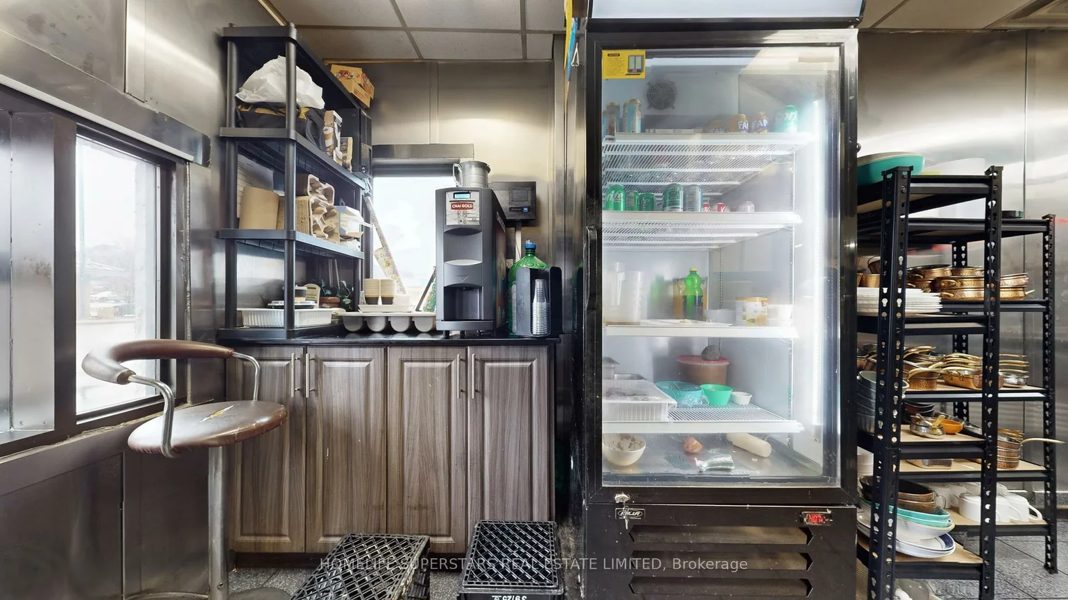 2068, KIPLING, West Humber-Clairville, Toronto