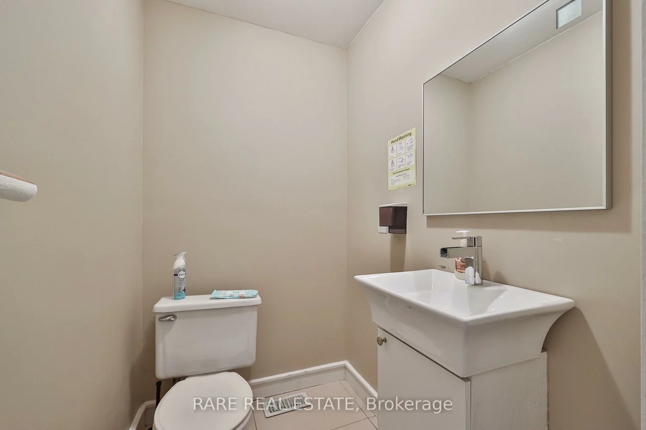 3588, Dufferin, Yorkdale-Glen Park, Toronto