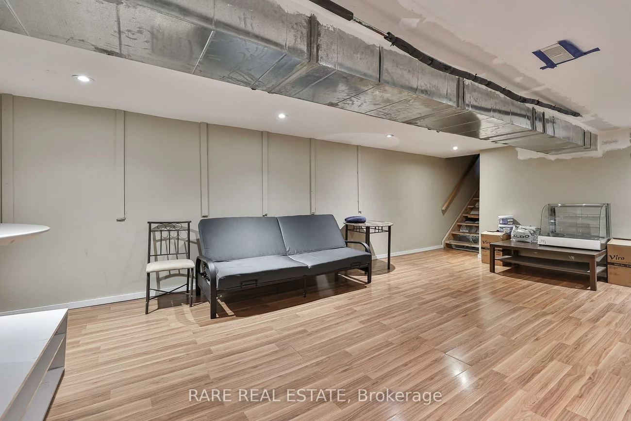 3588, Dufferin, Yorkdale-Glen Park, Toronto