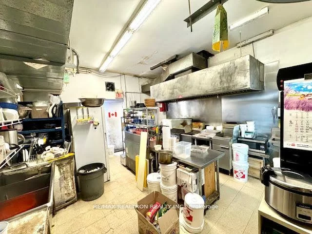 1620, Bloor, High Park North, Toronto