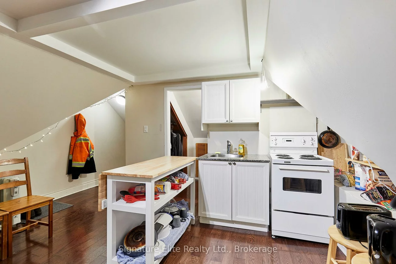 340, Pacific, Junction Area, Toronto