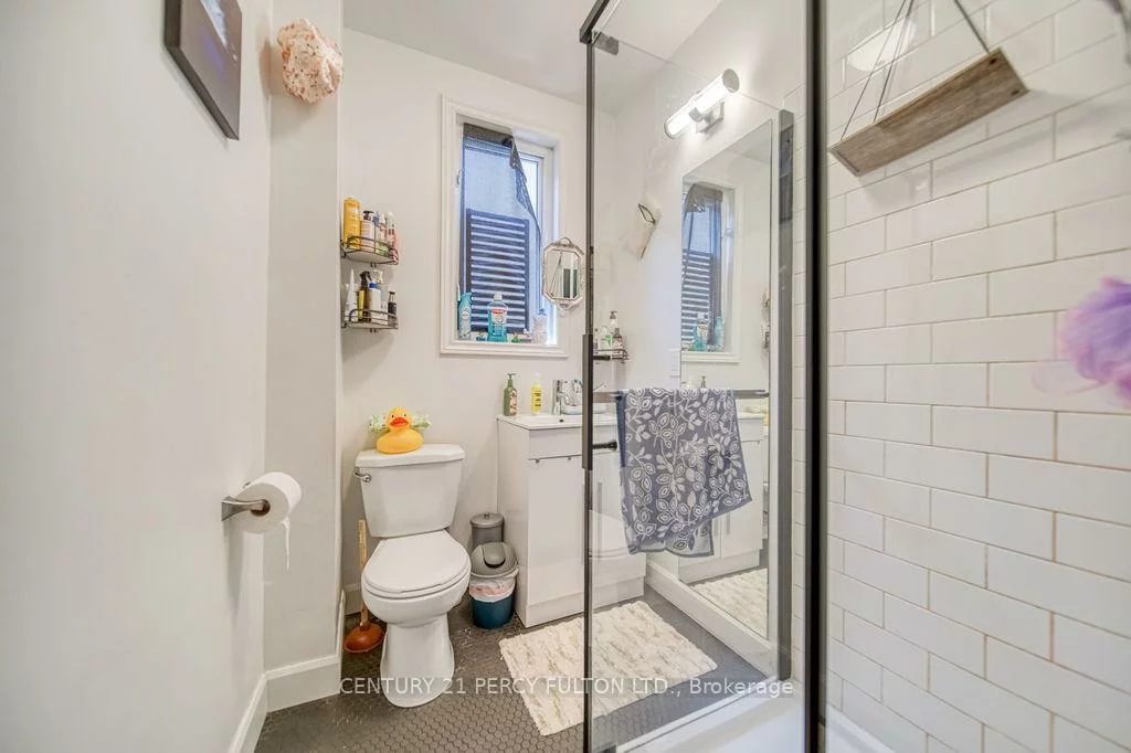 1606, Queen, South Parkdale, Toronto