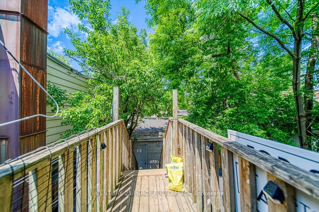 1606, Queen, South Parkdale, Toronto