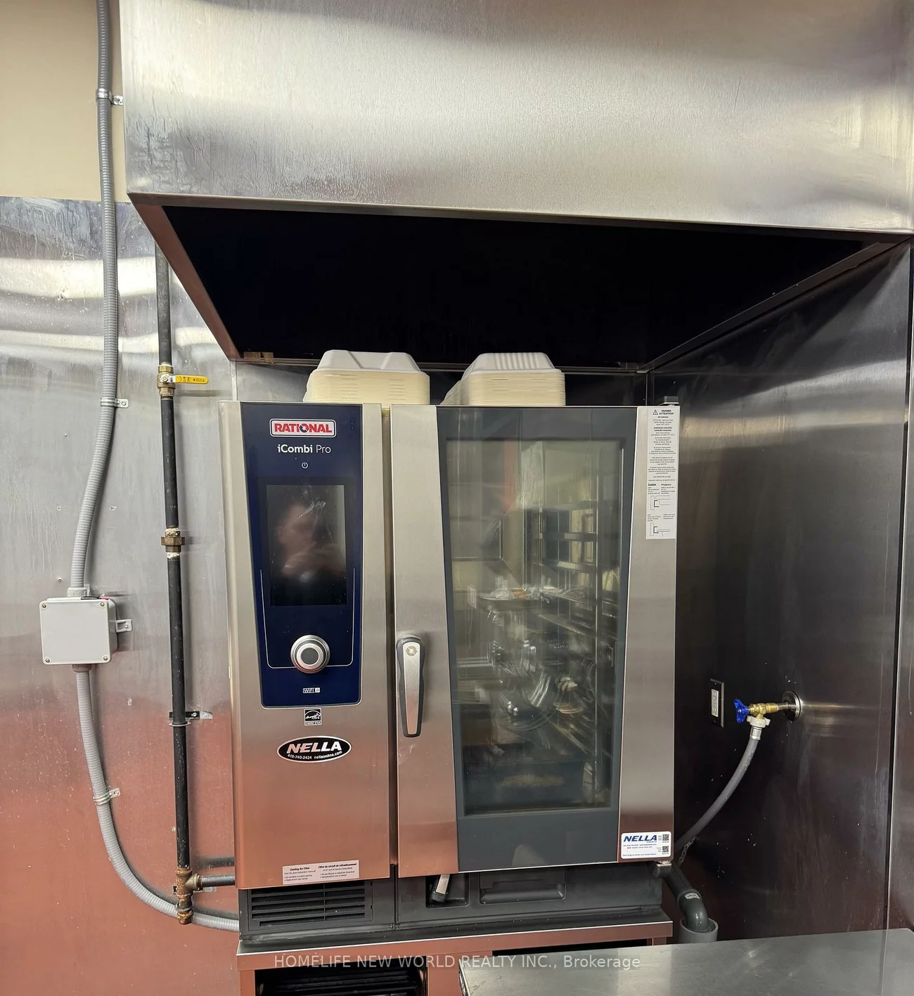 21, Rexdale, Etobicoke West Mall, Toronto