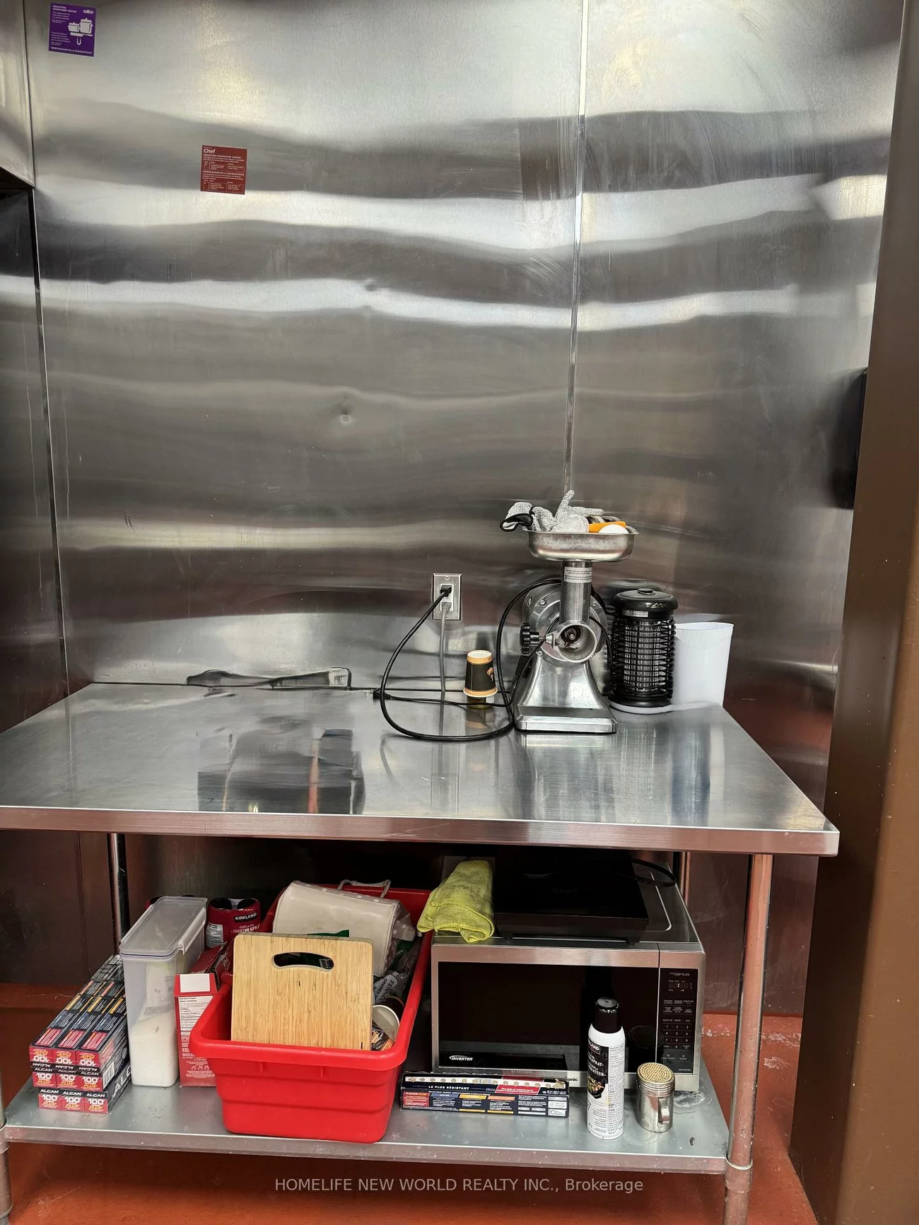 21, Rexdale, Etobicoke West Mall, Toronto