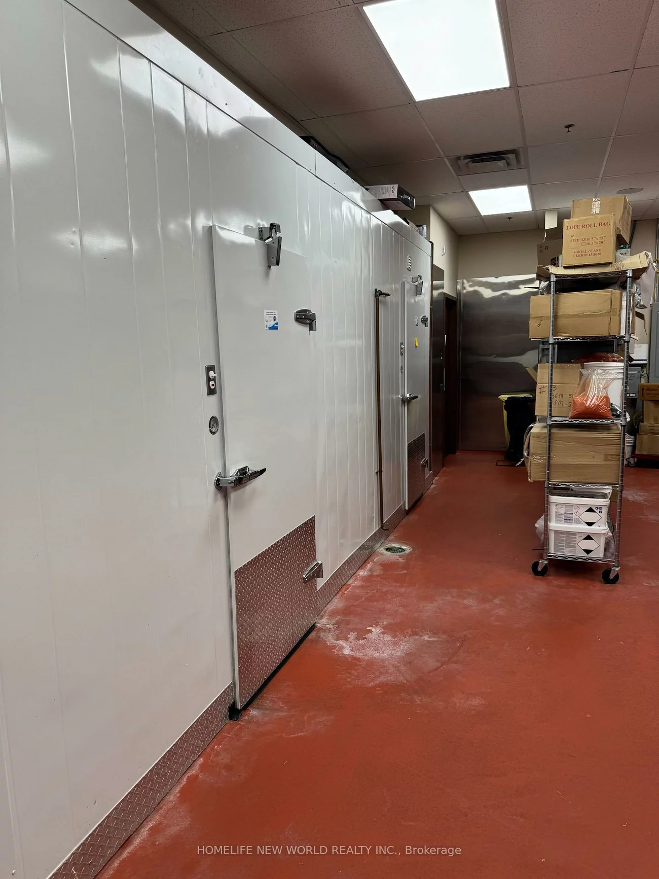 21, Rexdale, Etobicoke West Mall, Toronto