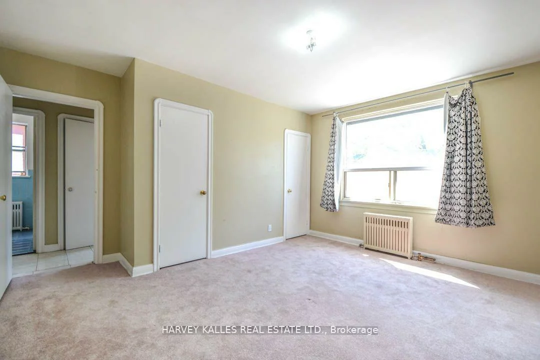 90, Trethewey, Beechborough-Greenbrook, Toronto