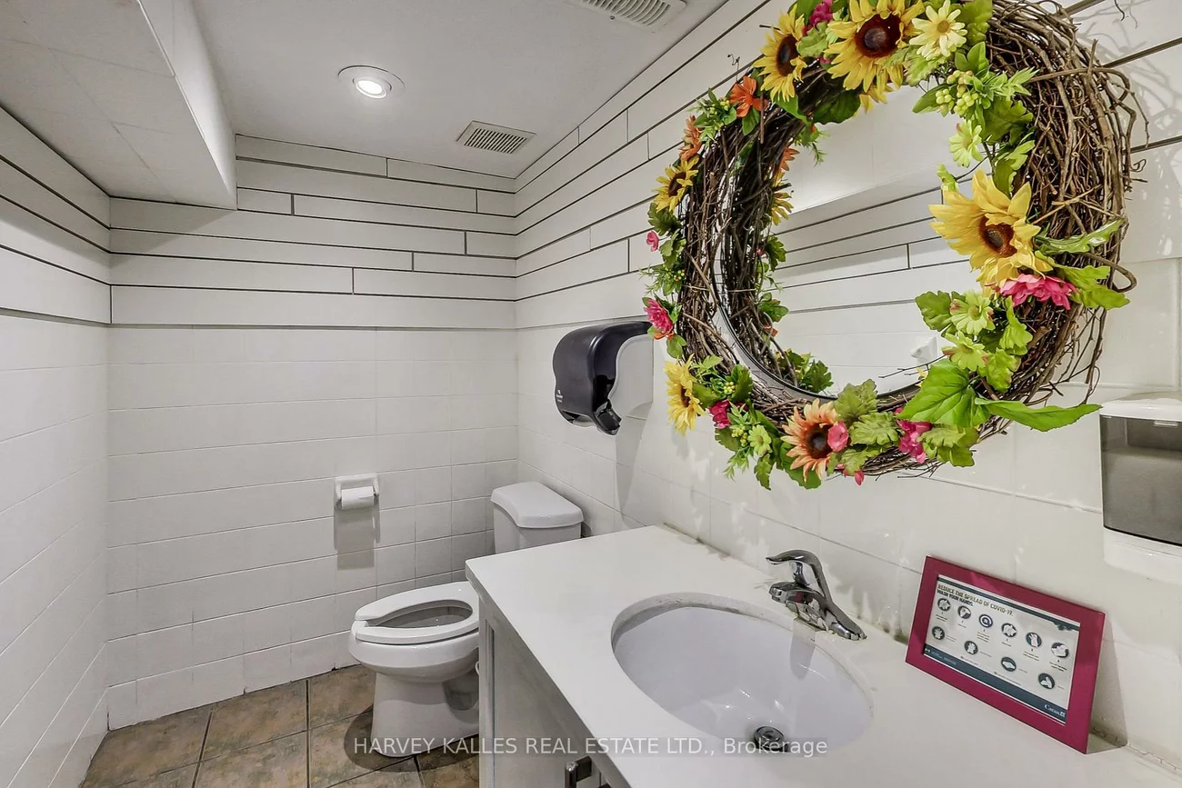 395, Keele, Junction Area, Toronto