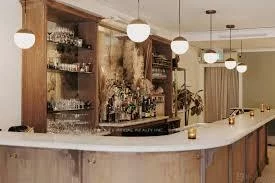 1564, Queen, Roncesvalles, Toronto