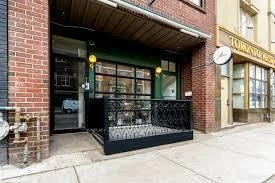 1564, Queen, Roncesvalles, Toronto