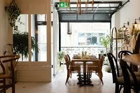 1564, Queen, Roncesvalles, Toronto