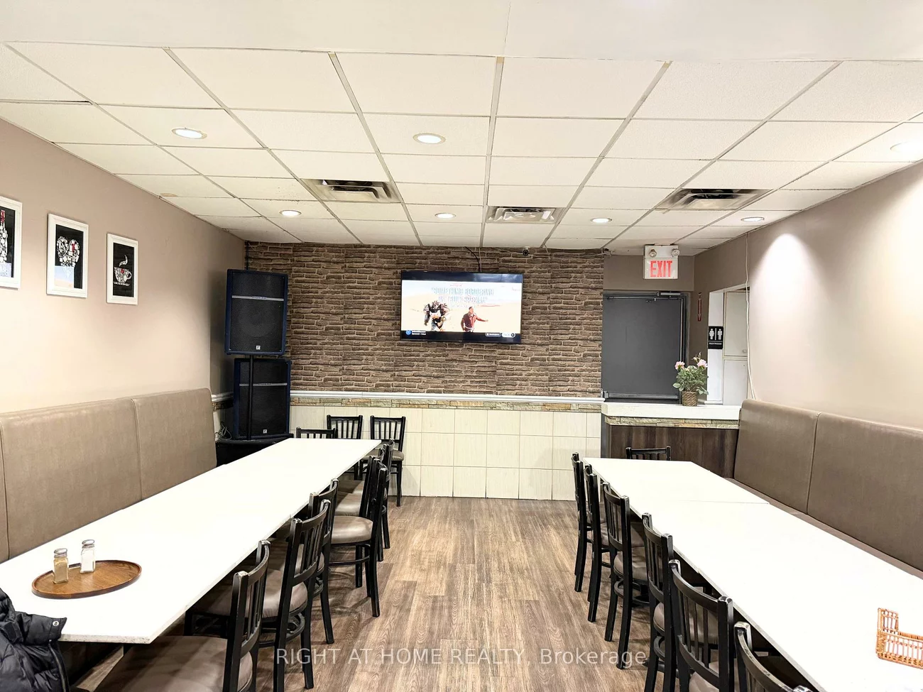 2437, Finch, Humbermede, Toronto