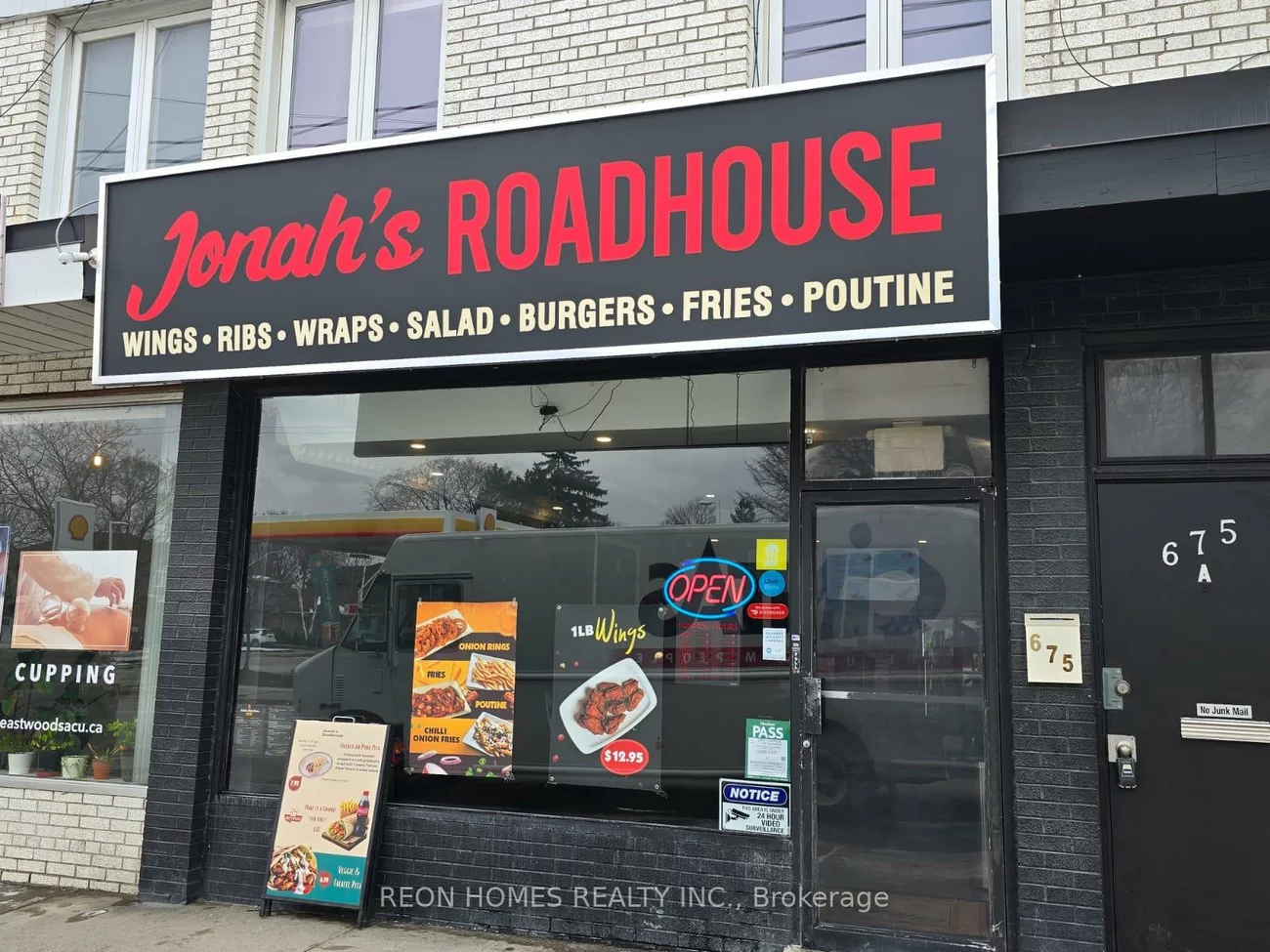 675, The Queensway, Stonegate-Queensway, Toronto