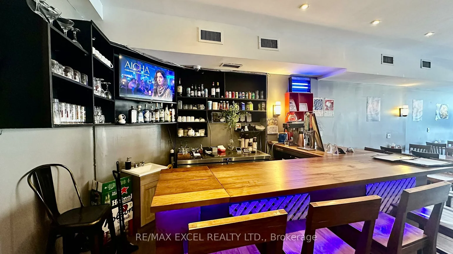 371, Roncesvalles, Roncesvalles, Toronto