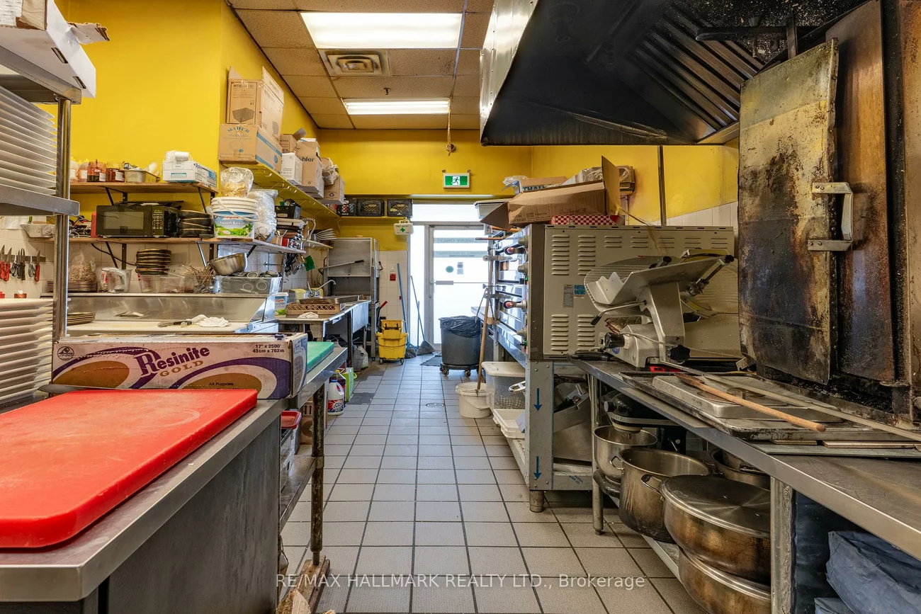 1027, Finch, York University Heights, Toronto