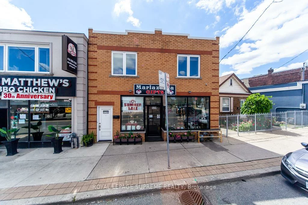 529, Rogers, Keelesdale-Eglinton West, Toronto