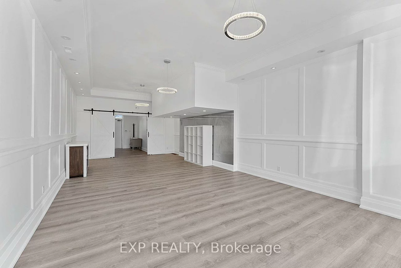 514A, Evans, Alderwood, Toronto
