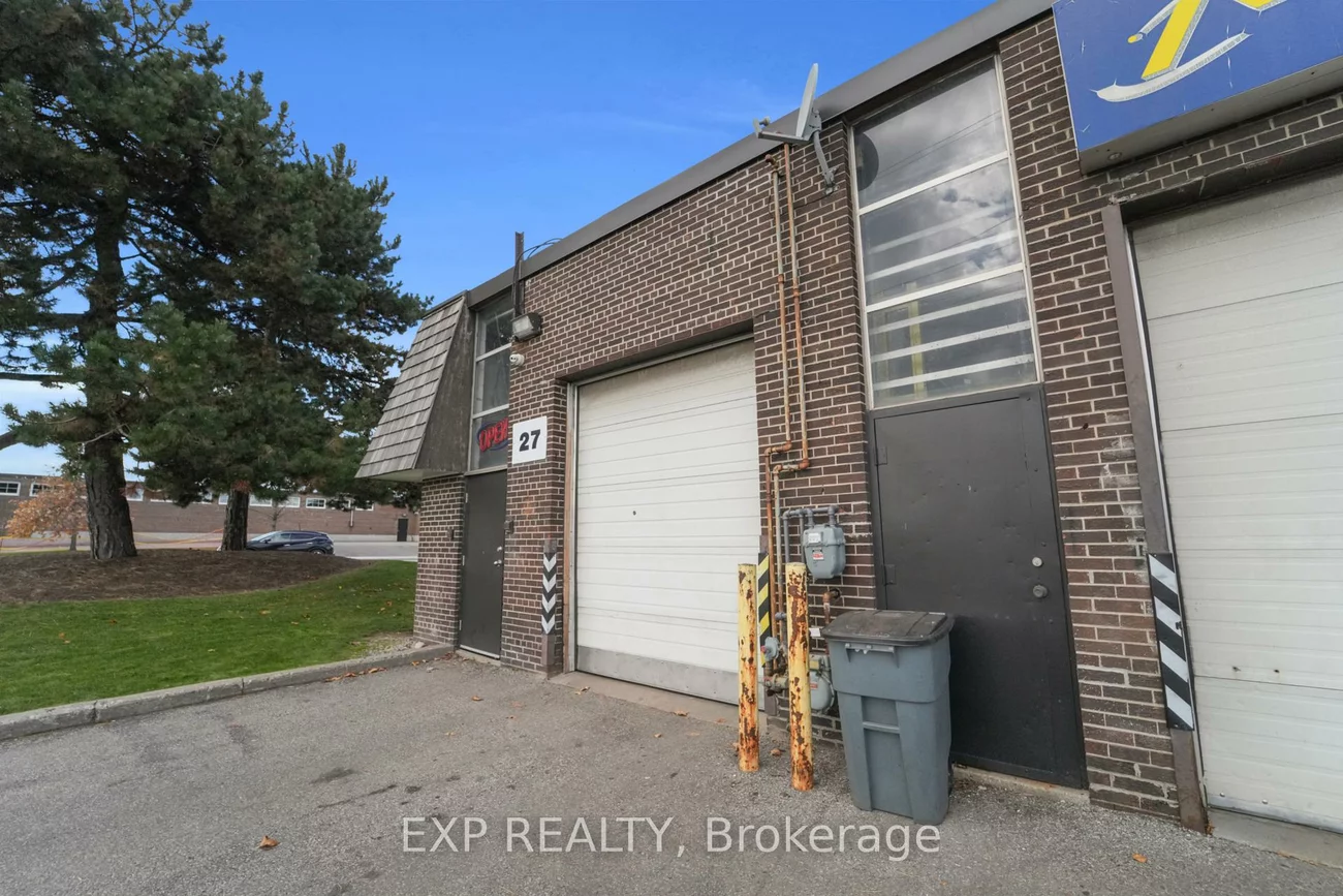 45, Brisbane, York University Heights, Toronto