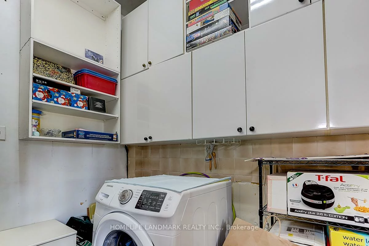 1281, Davenport, Dovercourt-Wallace Emerson-Junction, Toronto