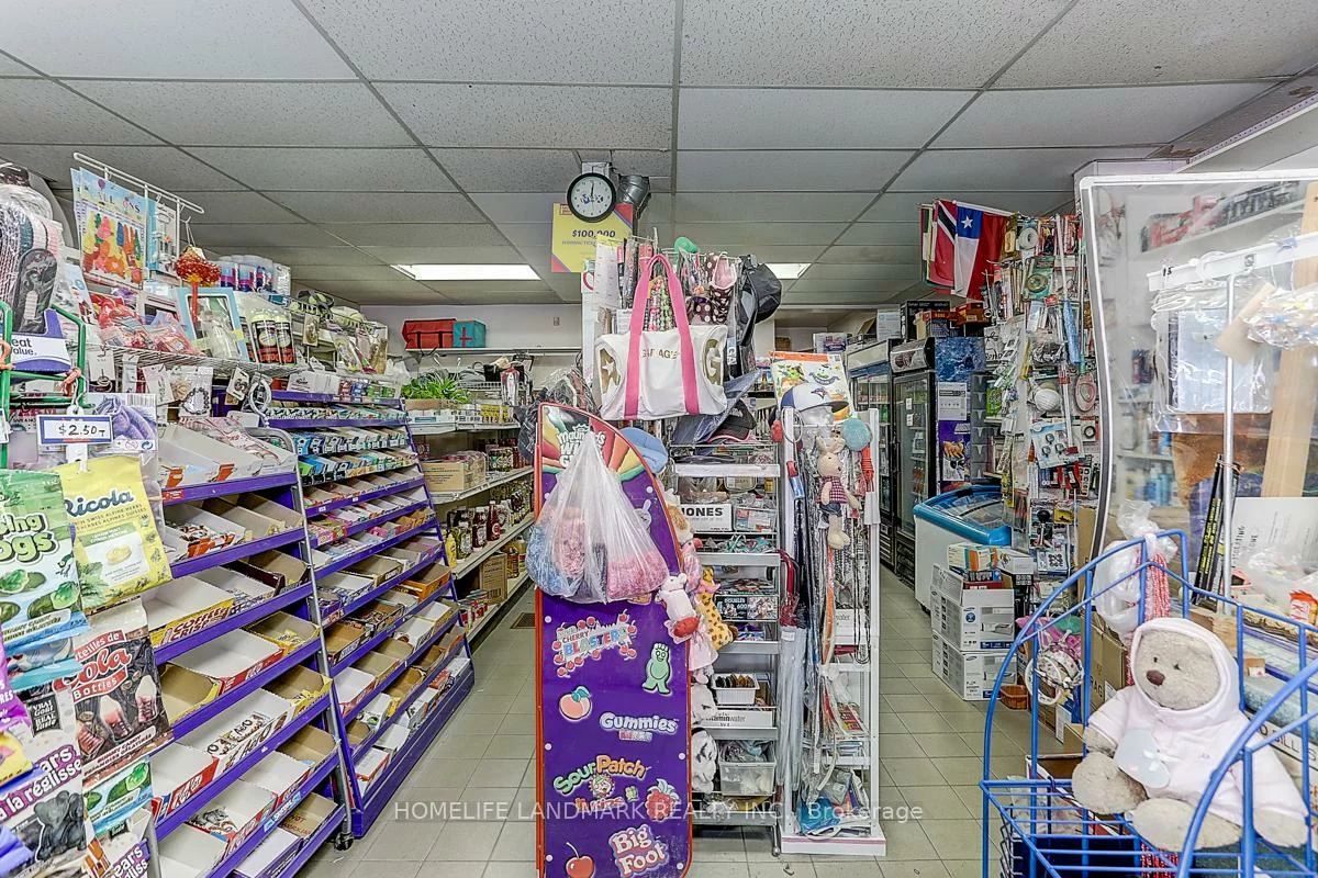 1281, Davenport, Dovercourt-Wallace Emerson-Junction, Toronto