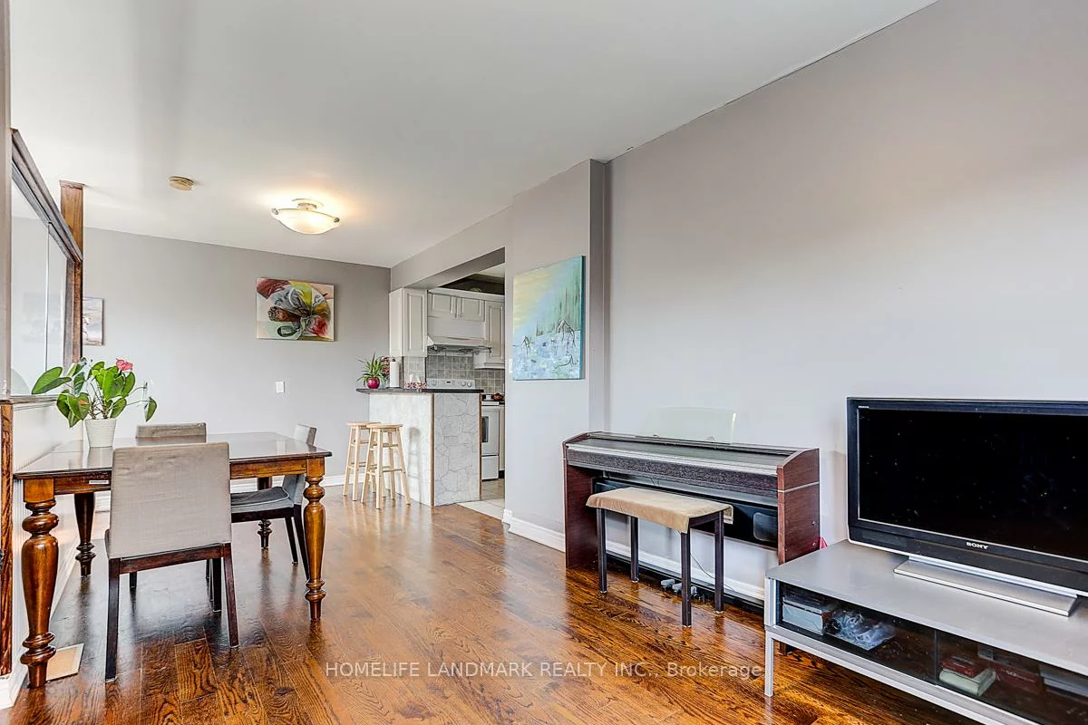 1281, Davenport, Dovercourt-Wallace Emerson-Junction, Toronto