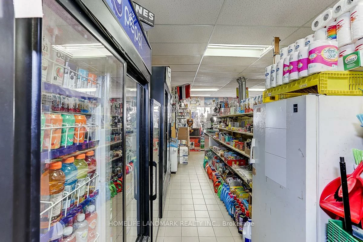 1281, Davenport, Dovercourt-Wallace Emerson-Junction, Toronto