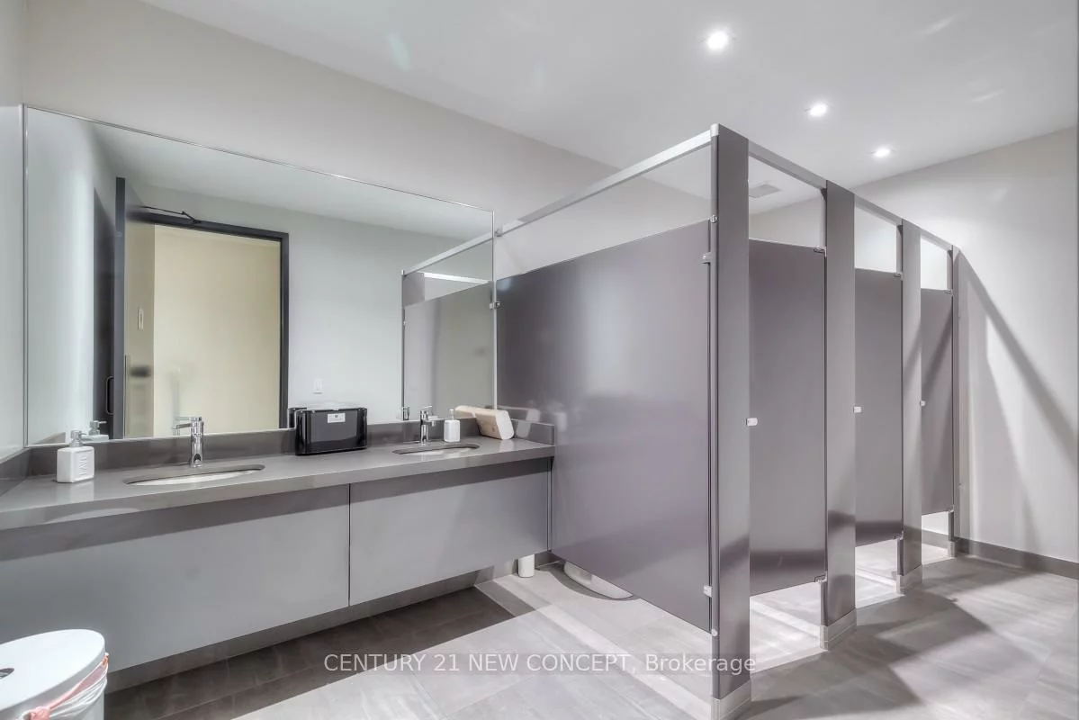 4250, Weston, Humber Summit, Toronto