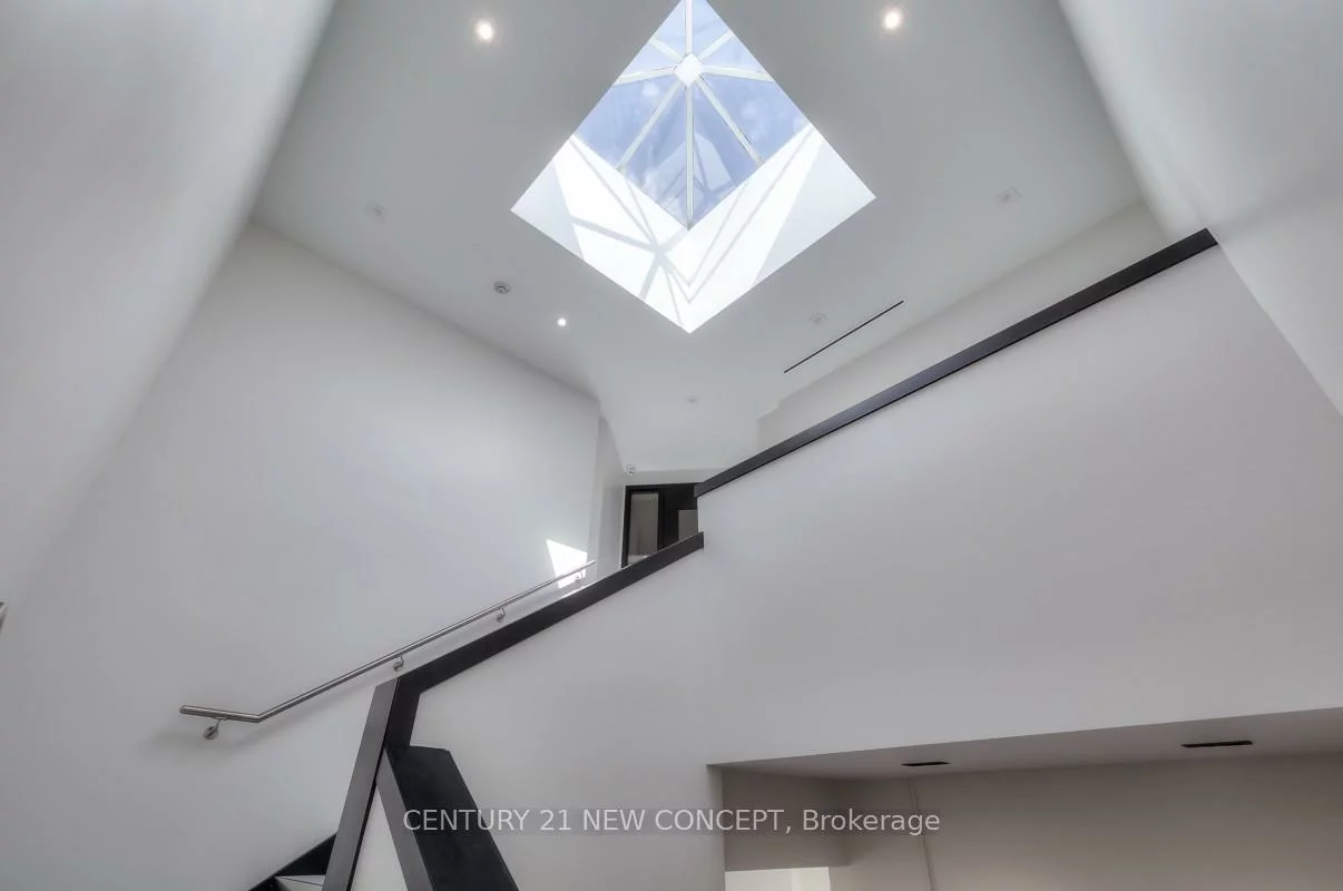 4250, Weston, Humber Summit, Toronto