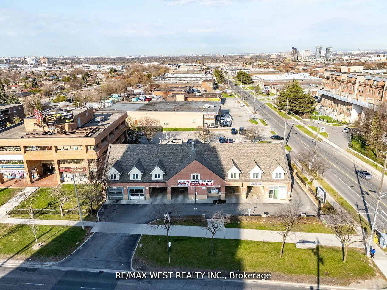 2800, Jane, Glenfield-Jane Heights, Toronto