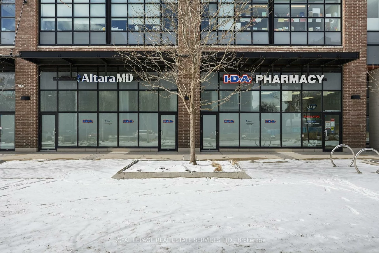 10, Neighbourhood, Stonegate-Queensway, Toronto