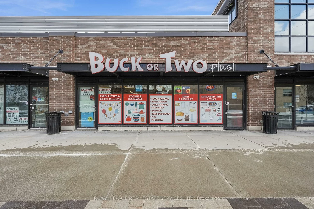 10, Neighbourhood, Stonegate-Queensway, Toronto