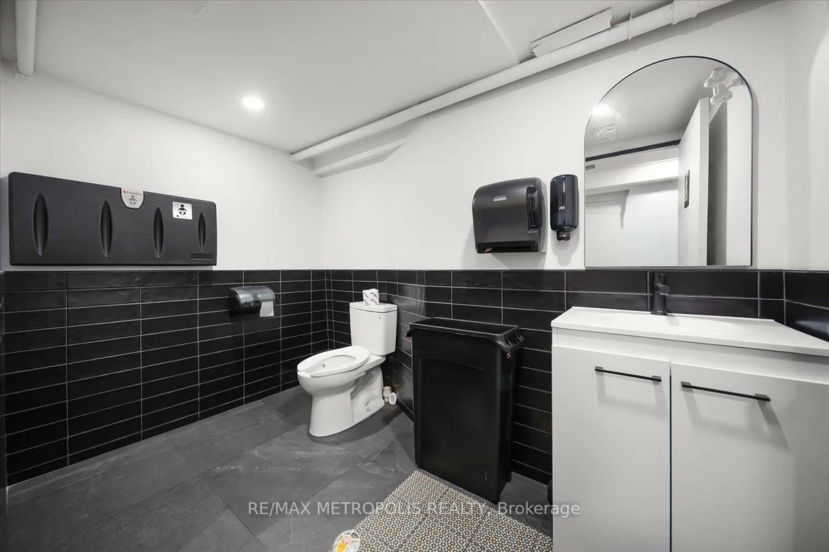 1226, King, South Parkdale, Toronto