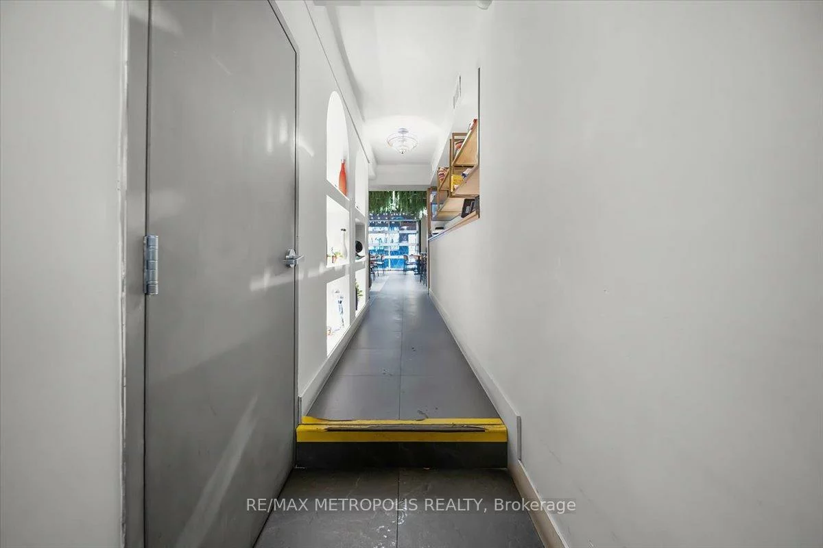 1226, King, South Parkdale, Toronto