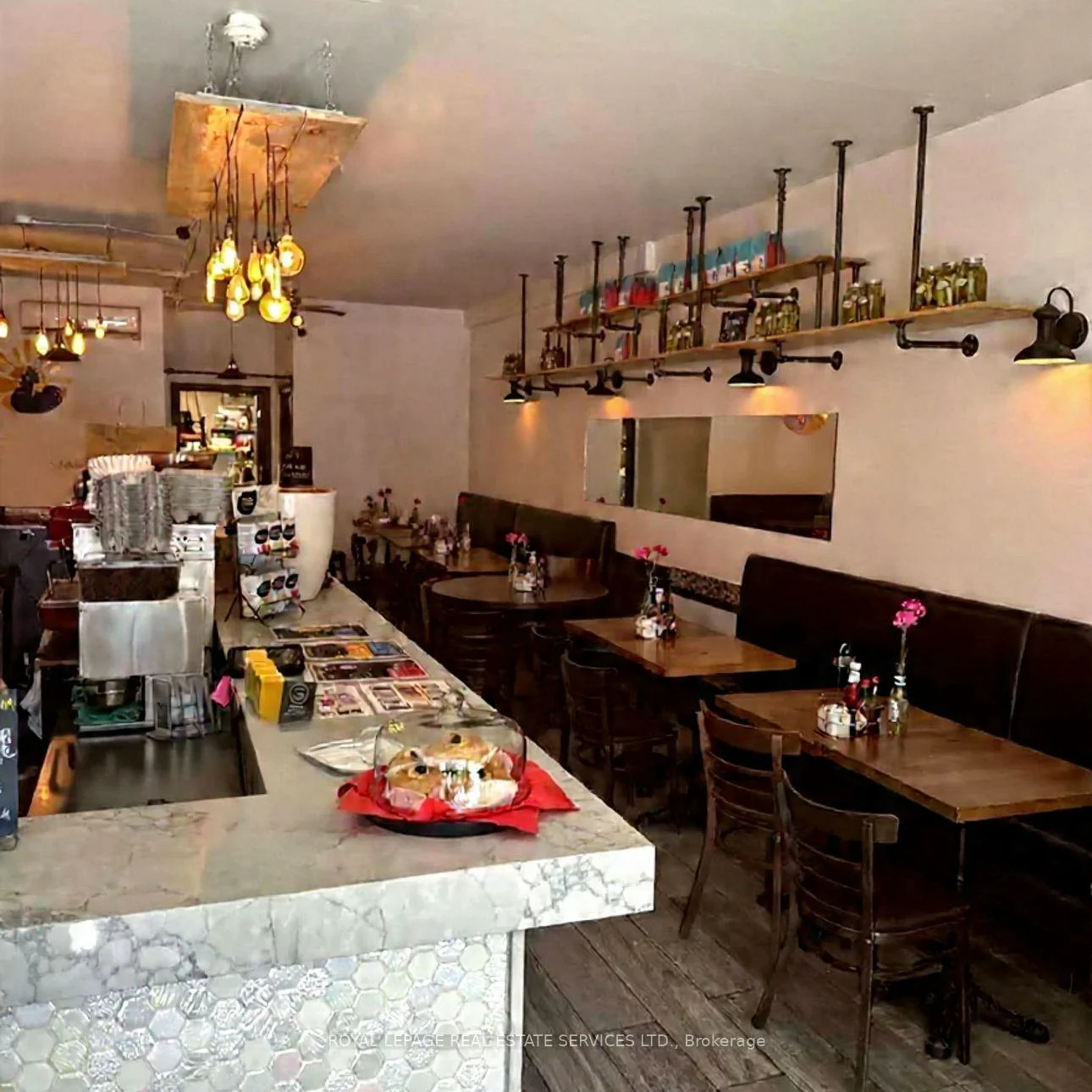 2840, Dundas, Junction Area, Toronto