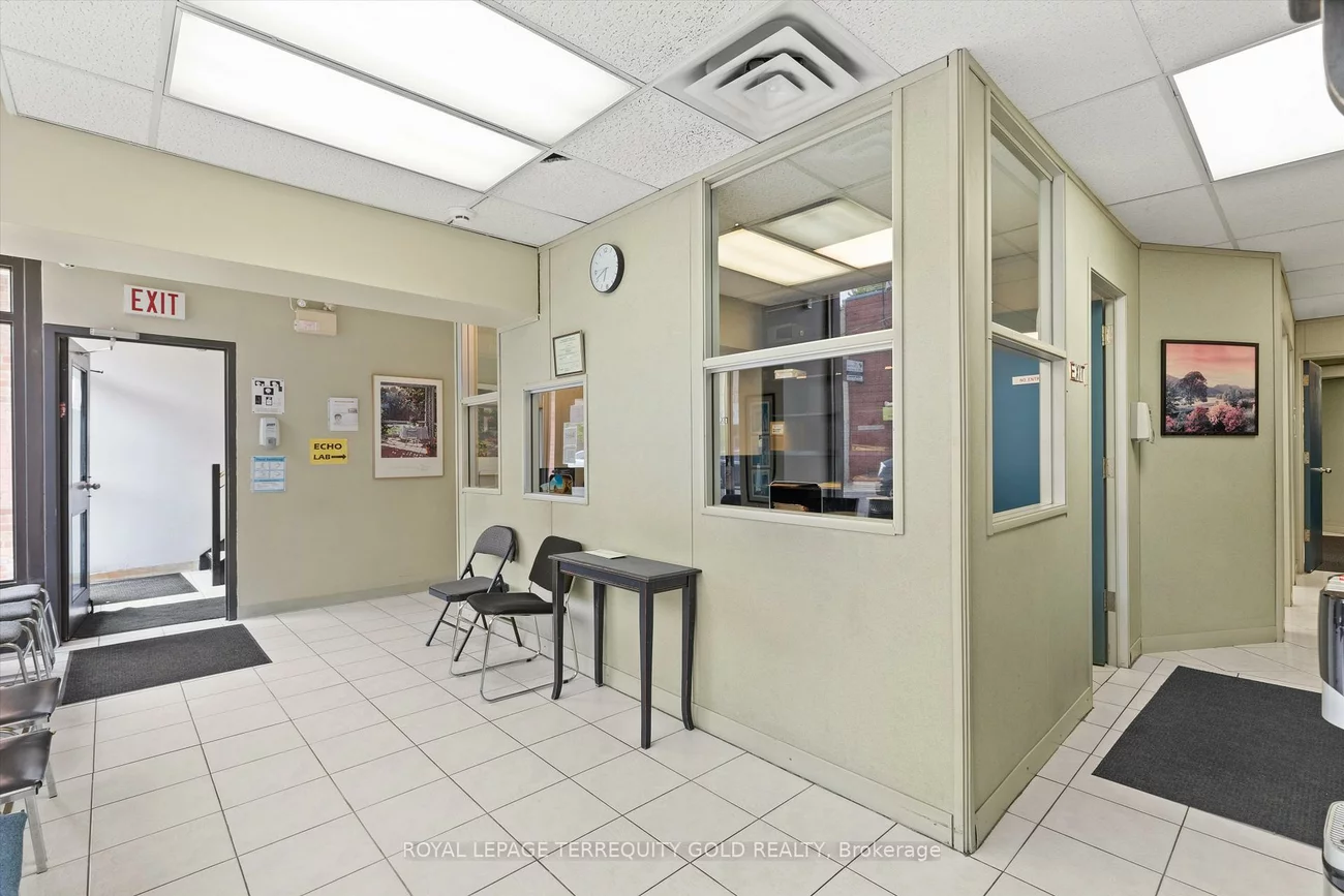 1662 & 1664, Dufferin, Corso Italia-Davenport, Toronto