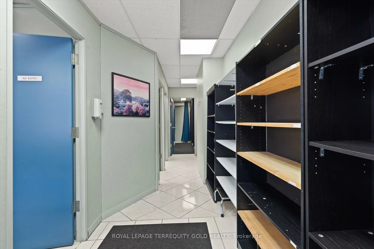 1662 & 1664, Dufferin, Corso Italia-Davenport, Toronto