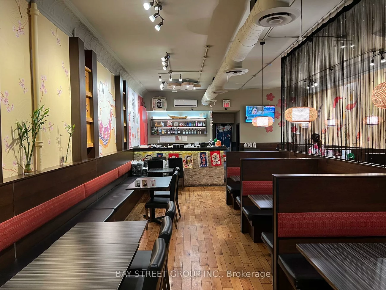 2861, Dundas, Junction Area, Toronto