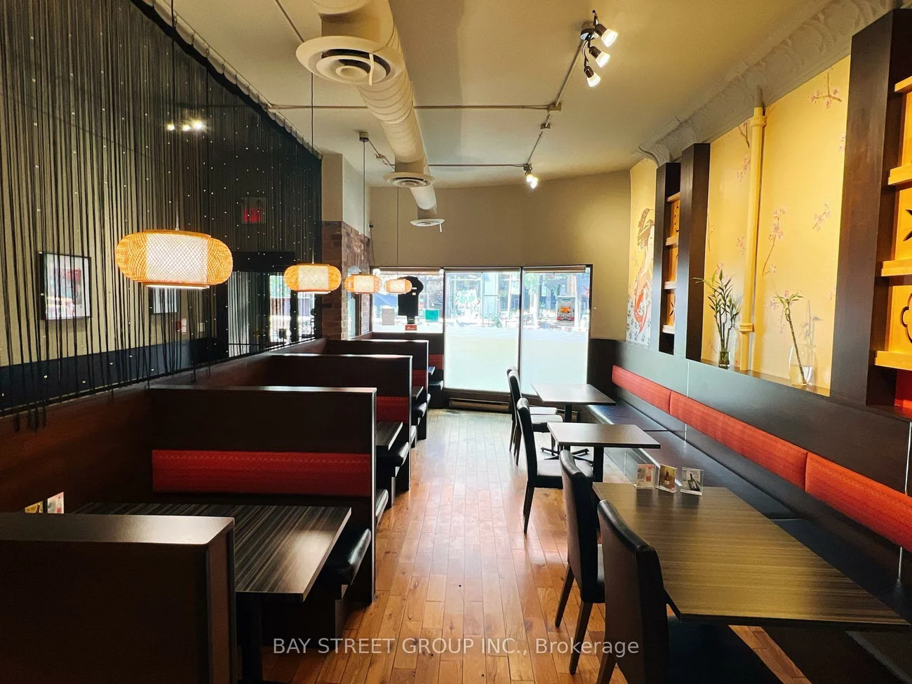 2861, Dundas, Junction Area, Toronto