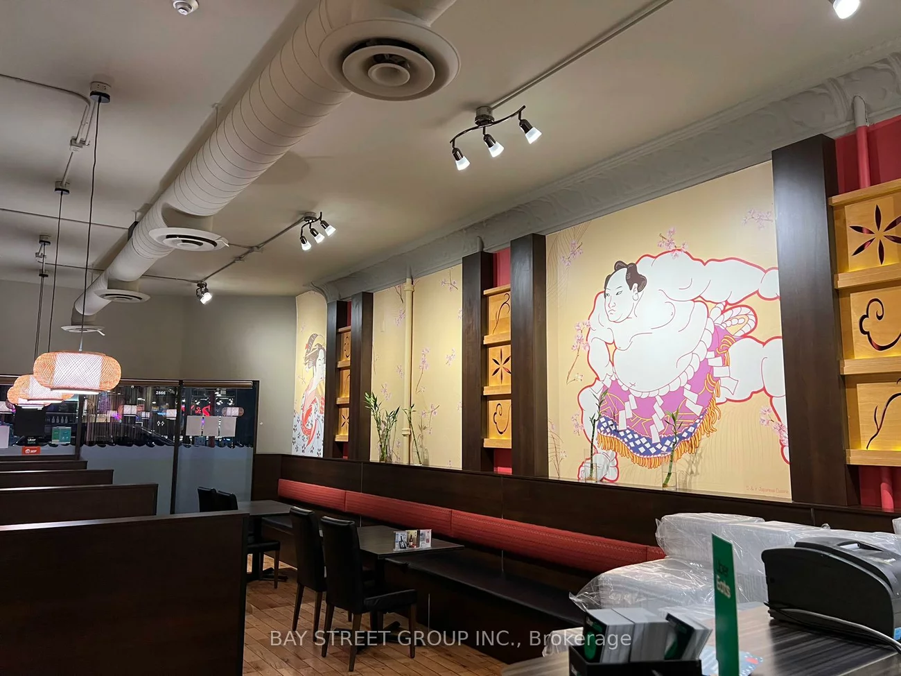 2861, Dundas, Junction Area, Toronto