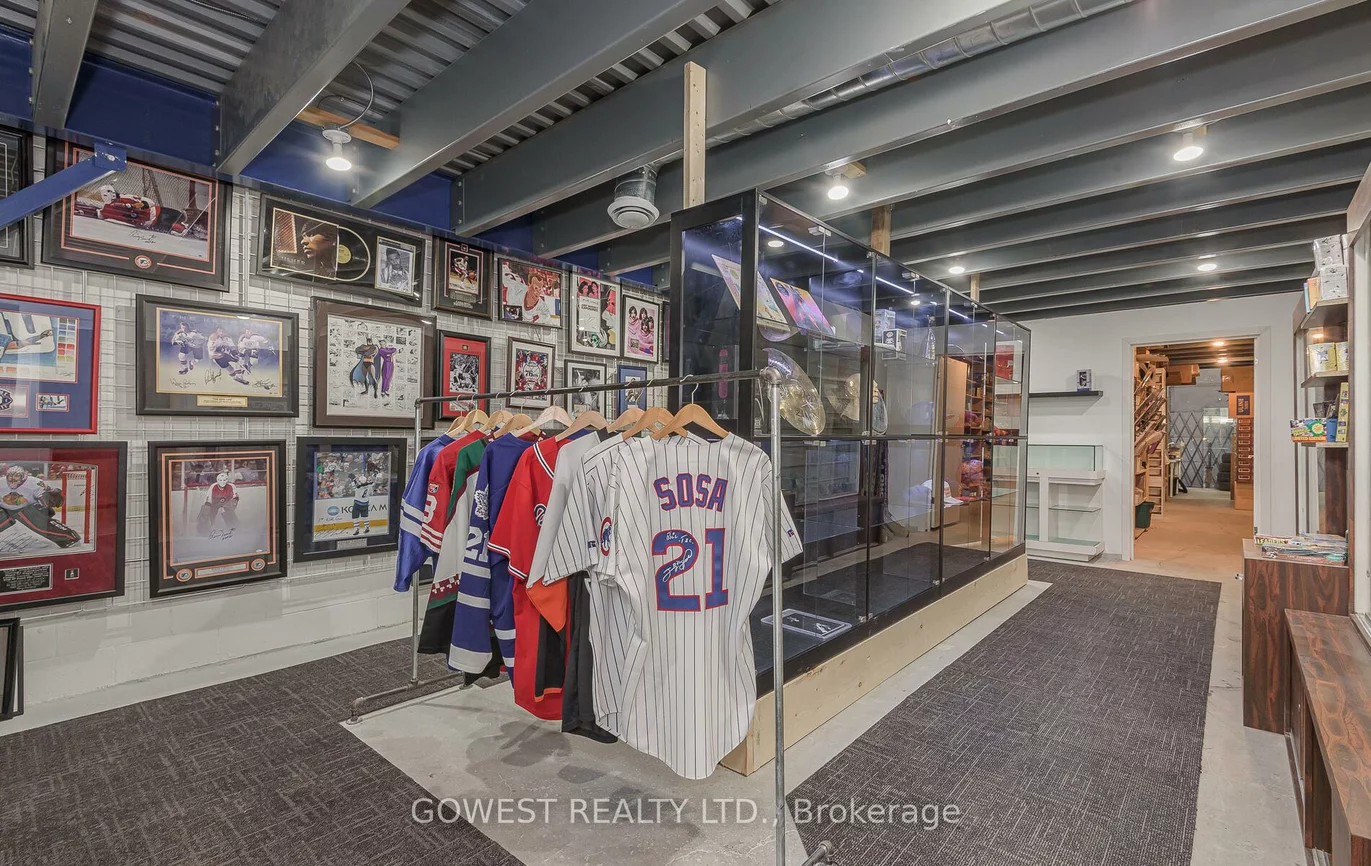 325, Weston, Junction Area, Toronto